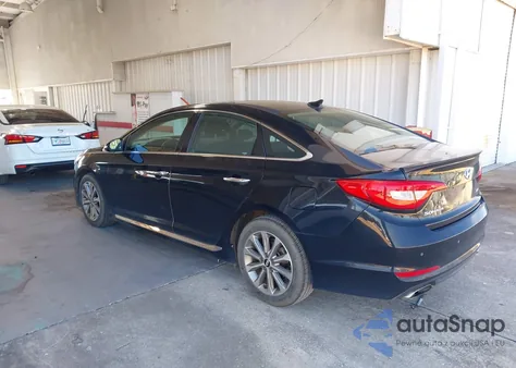 2016 Hyundai Sonata Limited z USA, uszkodzony, nr VIN 5NPE34AF4GH407341